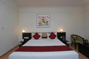 Hotel link regency - Near Mall ROAD